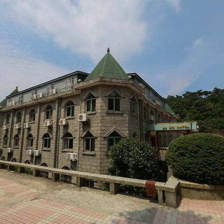 Luchi Hotel Luyang  Exterior photo