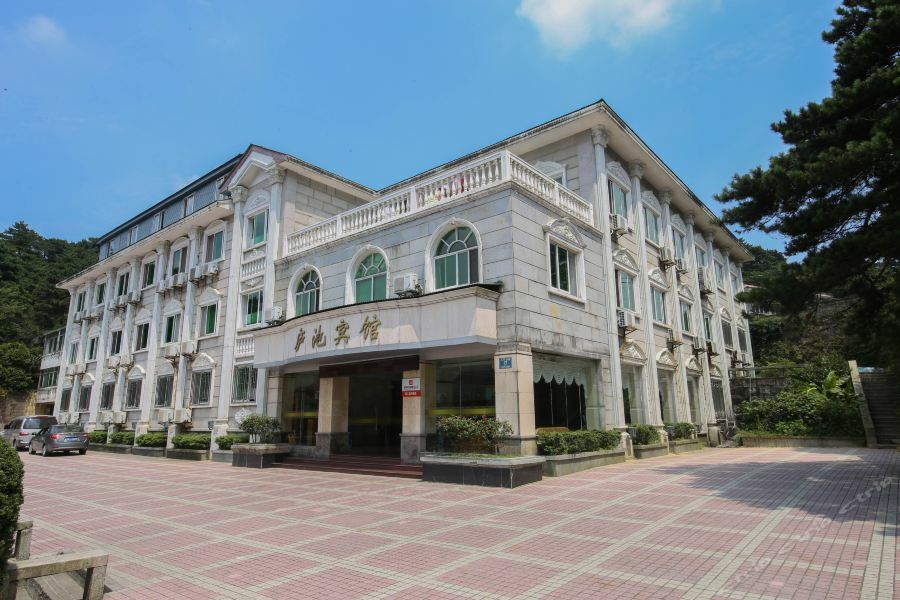 Luchi Hotel Luyang  Exterior photo